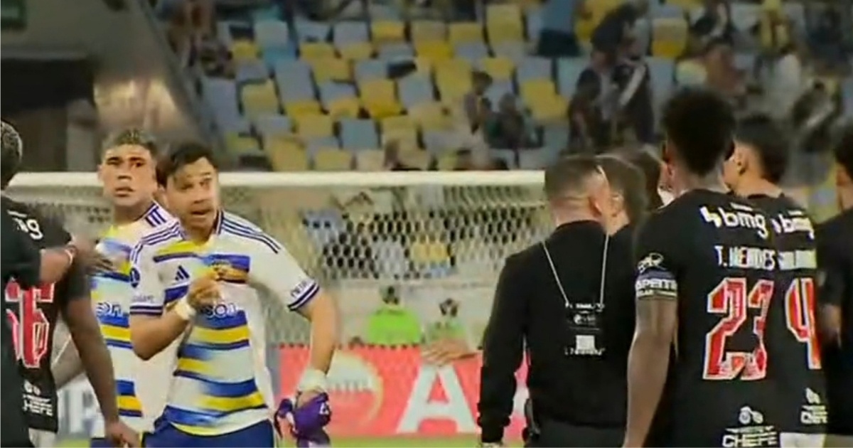 "Rasga o escudo agora": jogadores do Boca Juniors provocam Thiago Mendes após eliminação do Vasco; assista